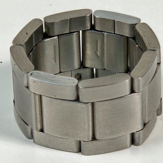 The Giant Standard - Stainless Steel Watch Ling Ring 16mm